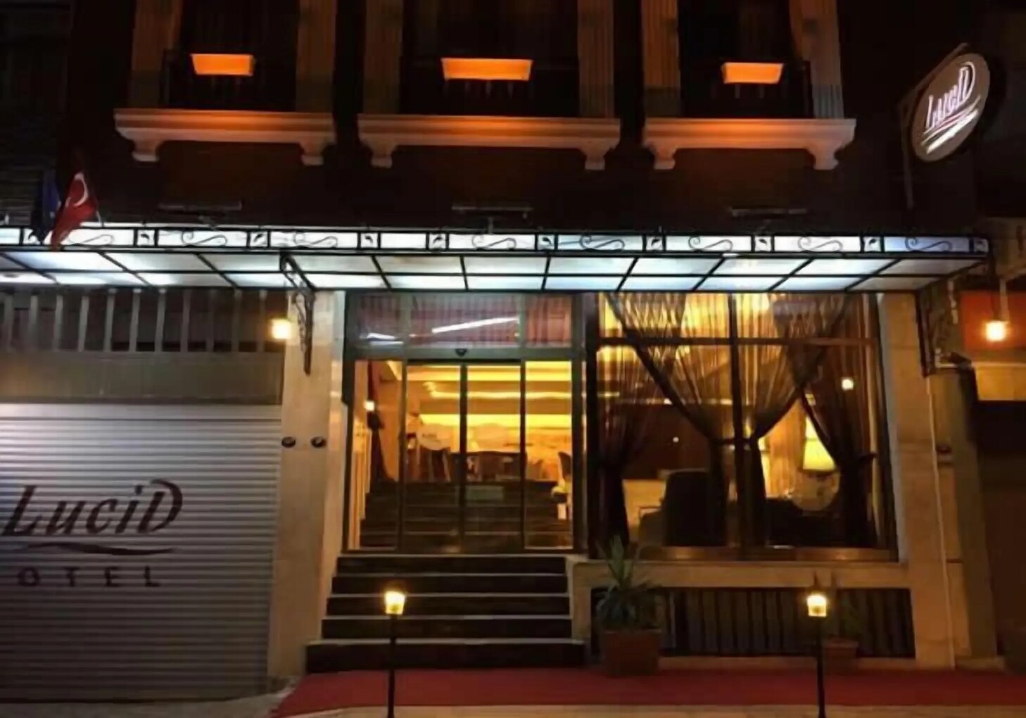 Lucid Otel İzmir