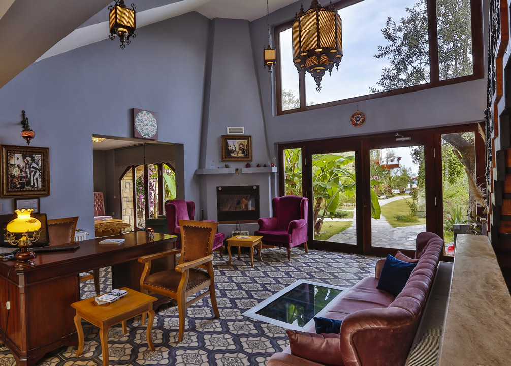 Olive Odore Palace Hotel