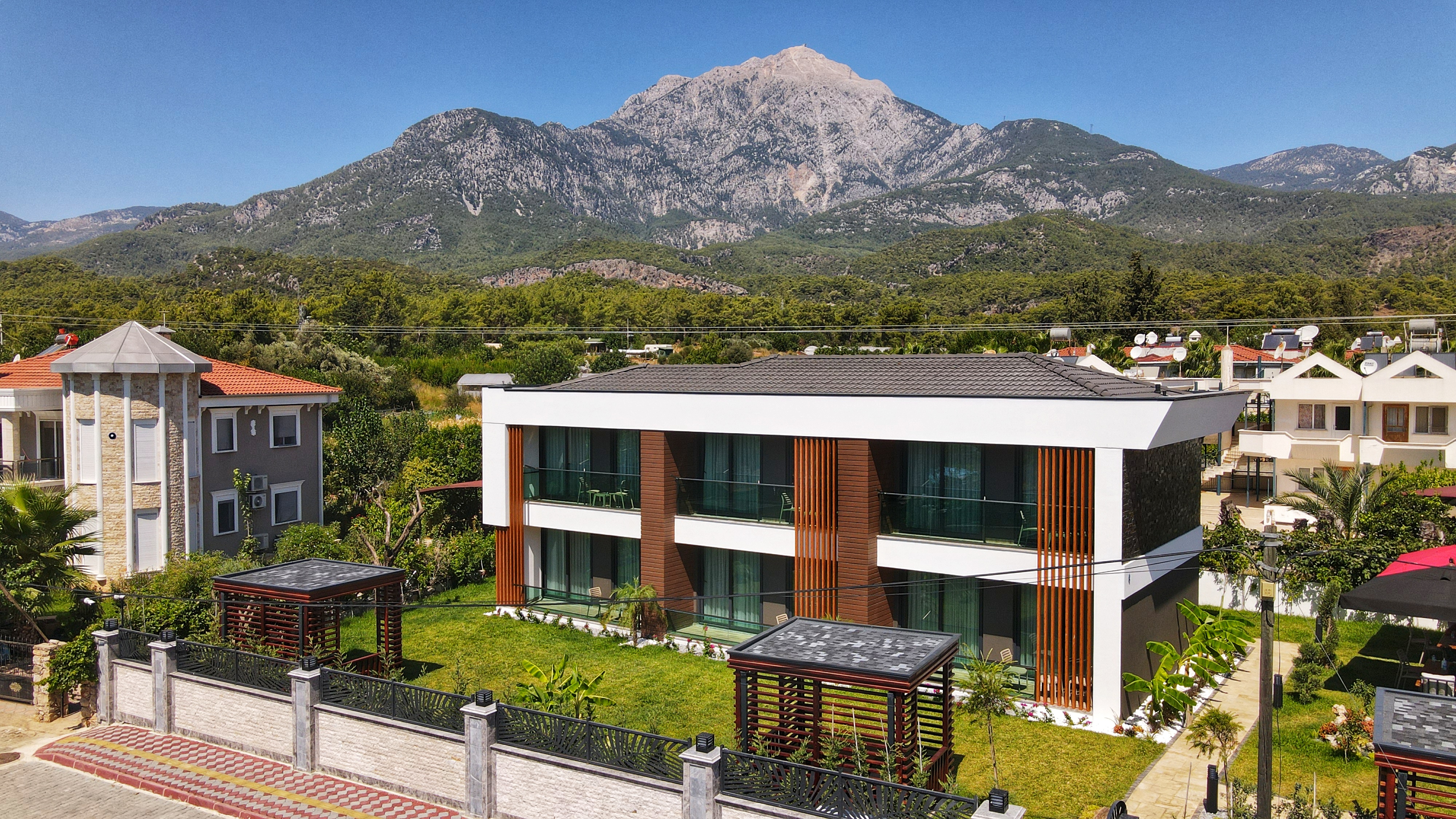 Güven Park Residence & Hotel
