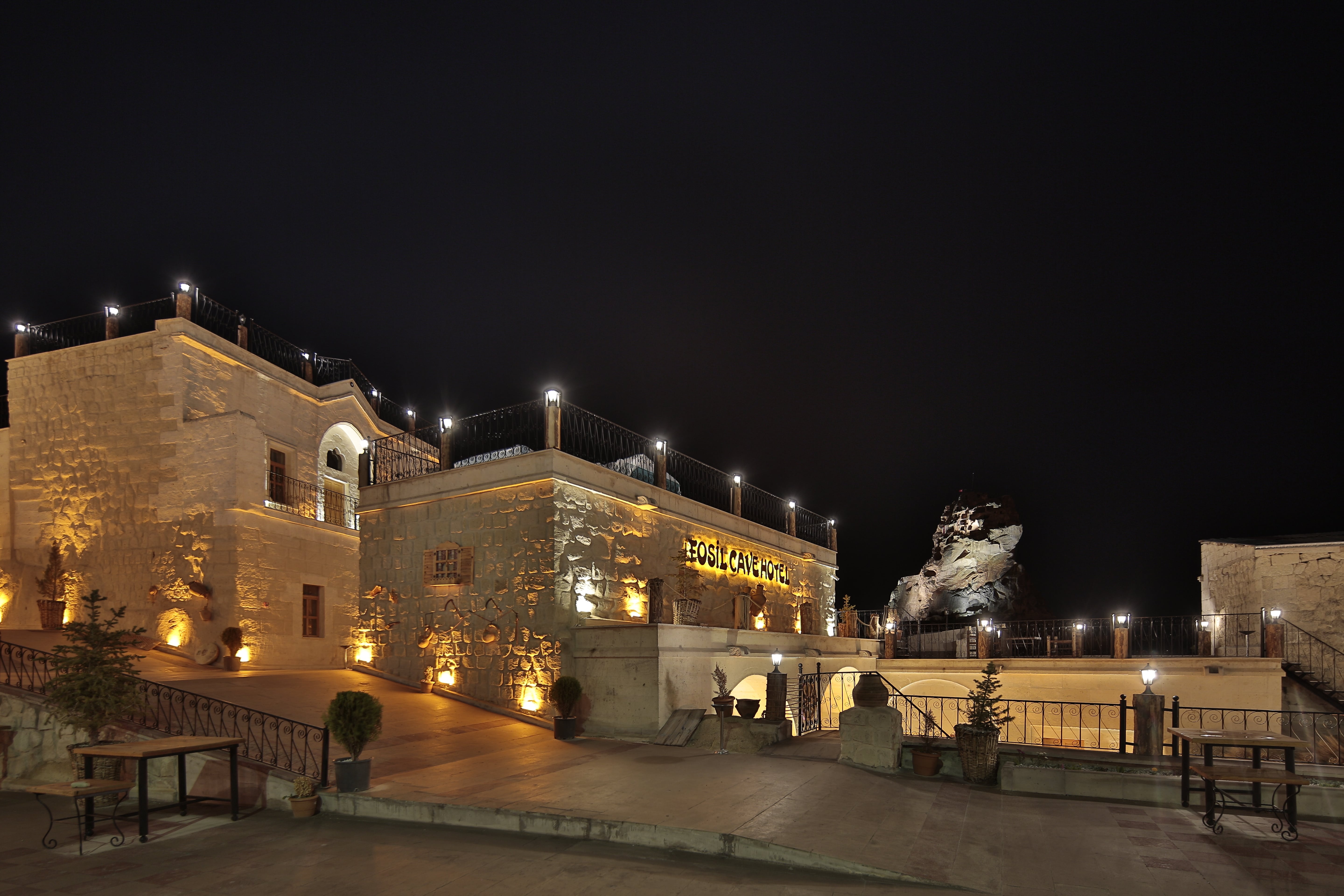 Fosil Cave Hotel