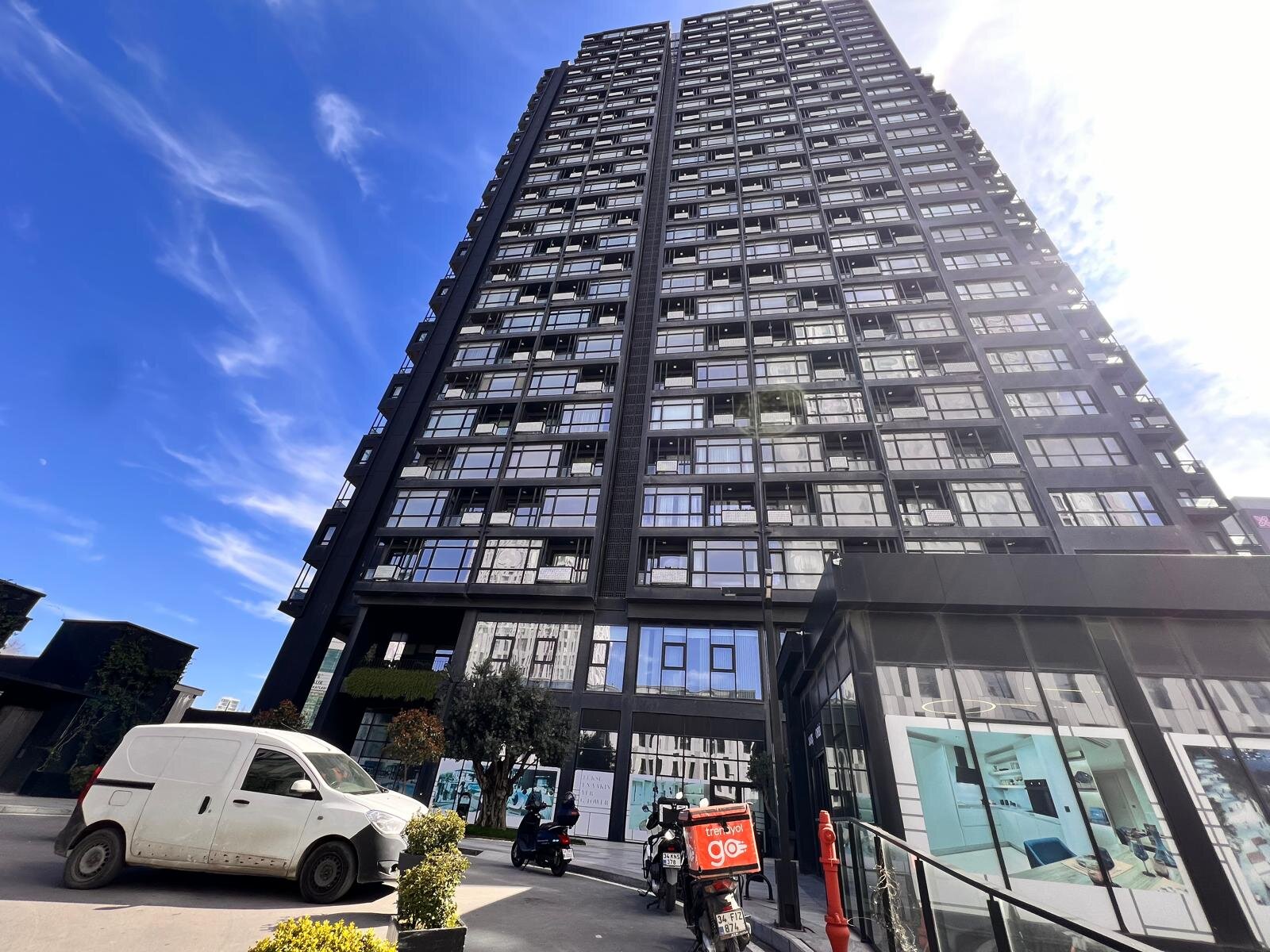 G Tower Residence Luxury Apartment · 2
