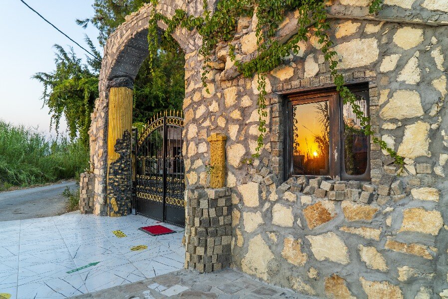 Aperion Beach Hotel