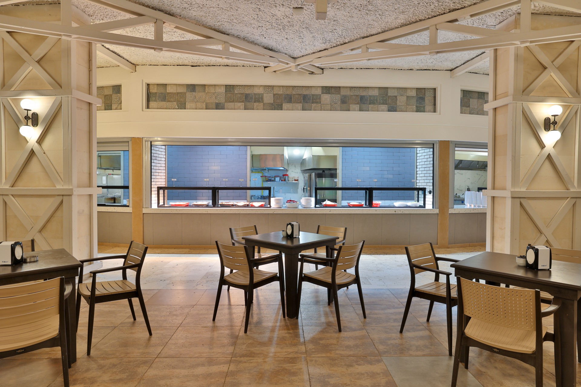 Crystal Admiral Resort Suites & Spa