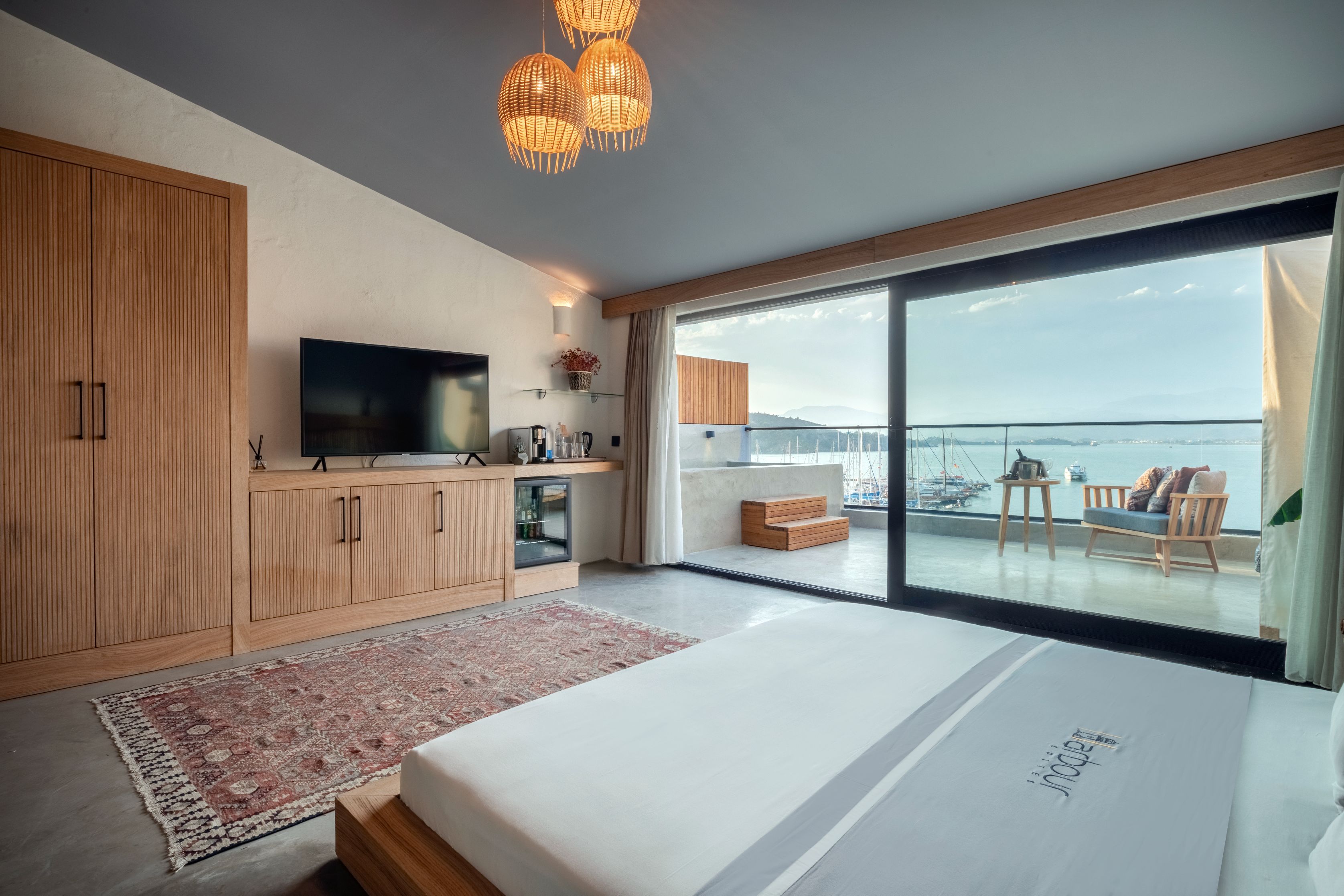 Harbour Suites