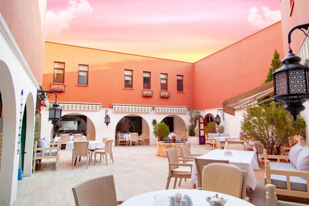 Ala Han Boutique Hotel & Restaurant