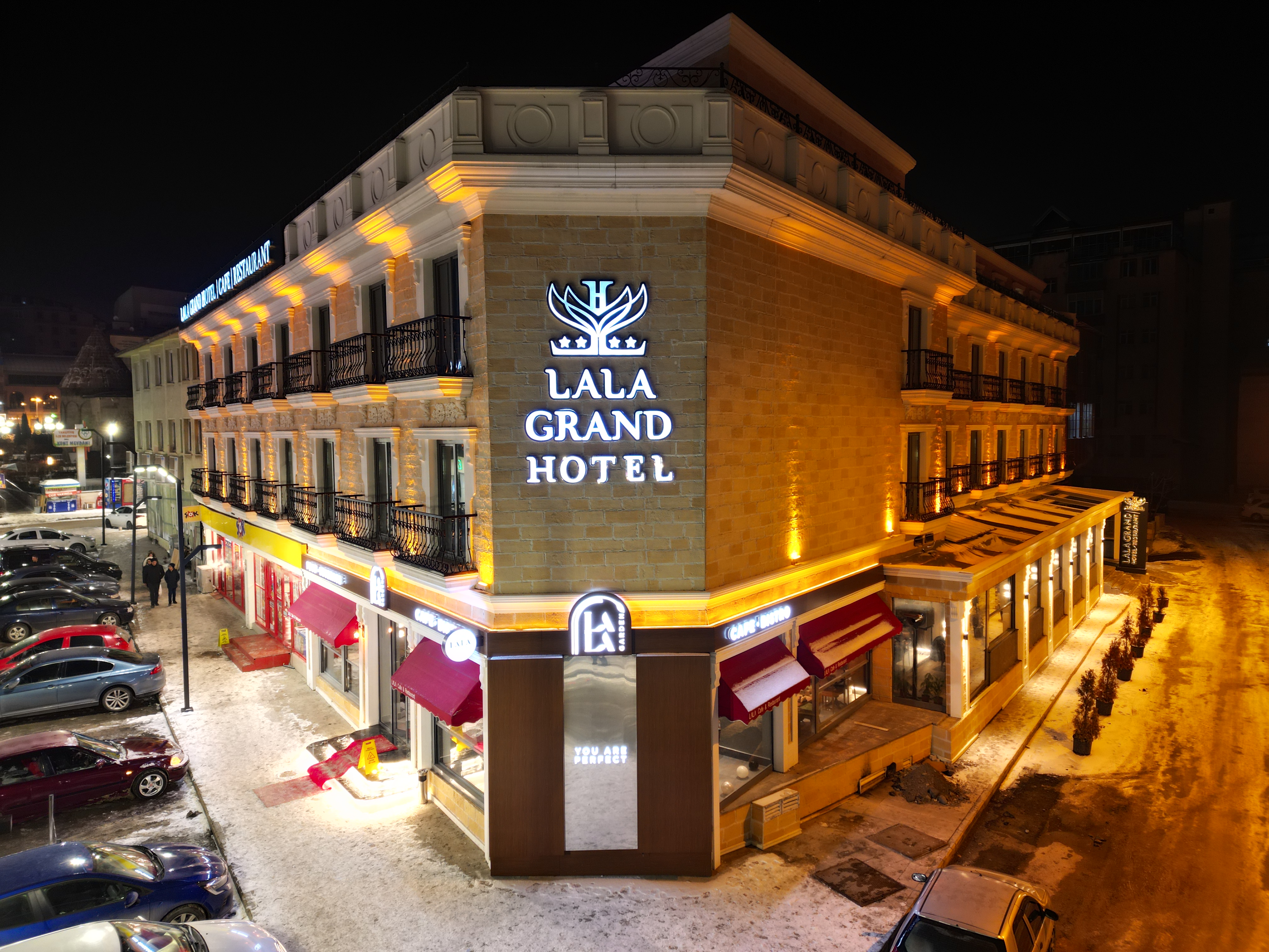 Lala Grand Otel