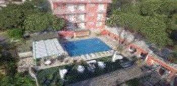 Tunç Otel · 75