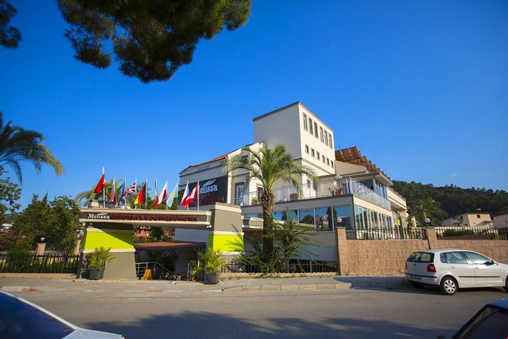 Rich Melissa Hotel