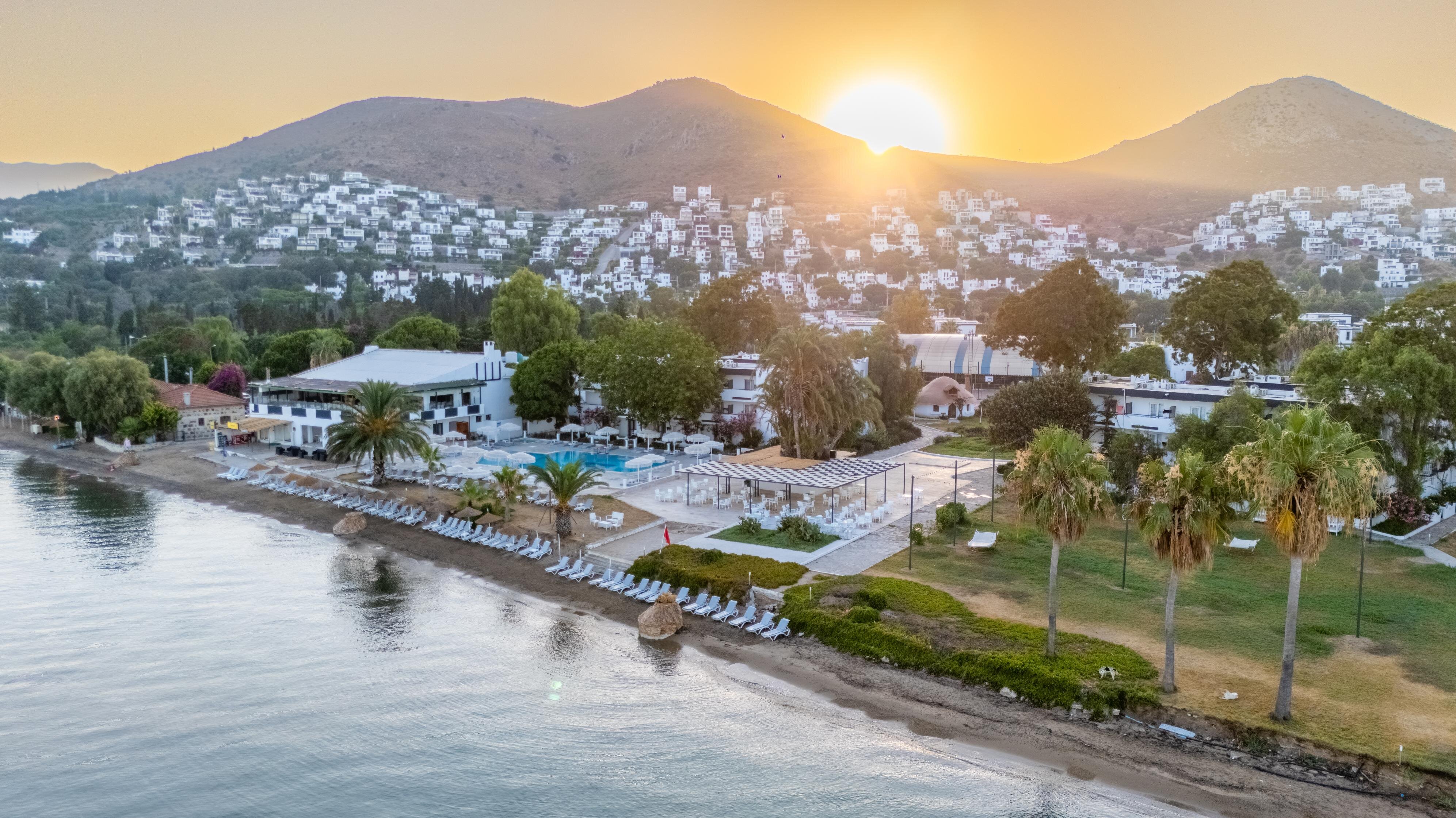 Regulus Beach Resort