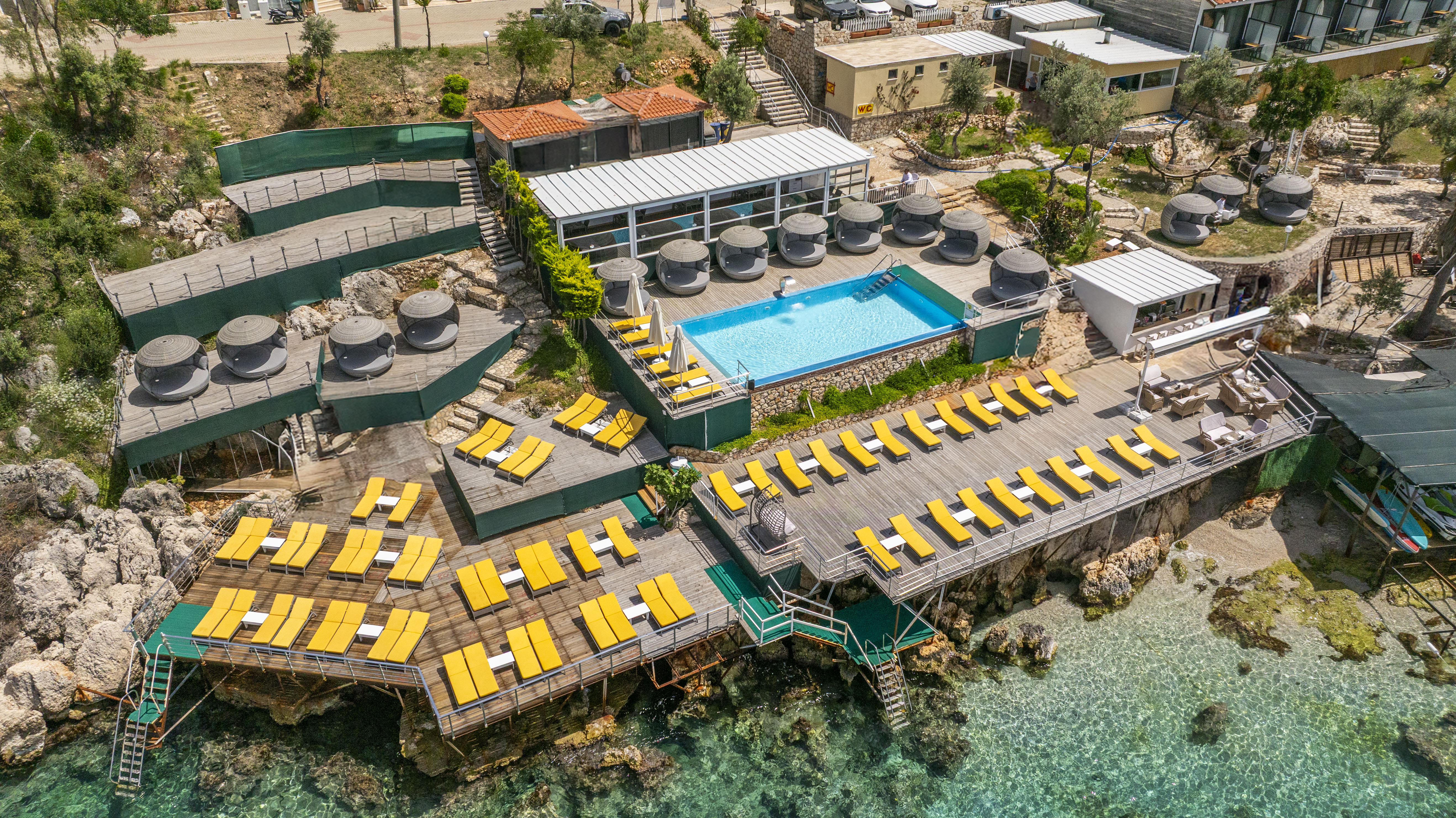 Green Beach Hotels