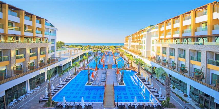 Port Nature Luxury Hotel & Spa