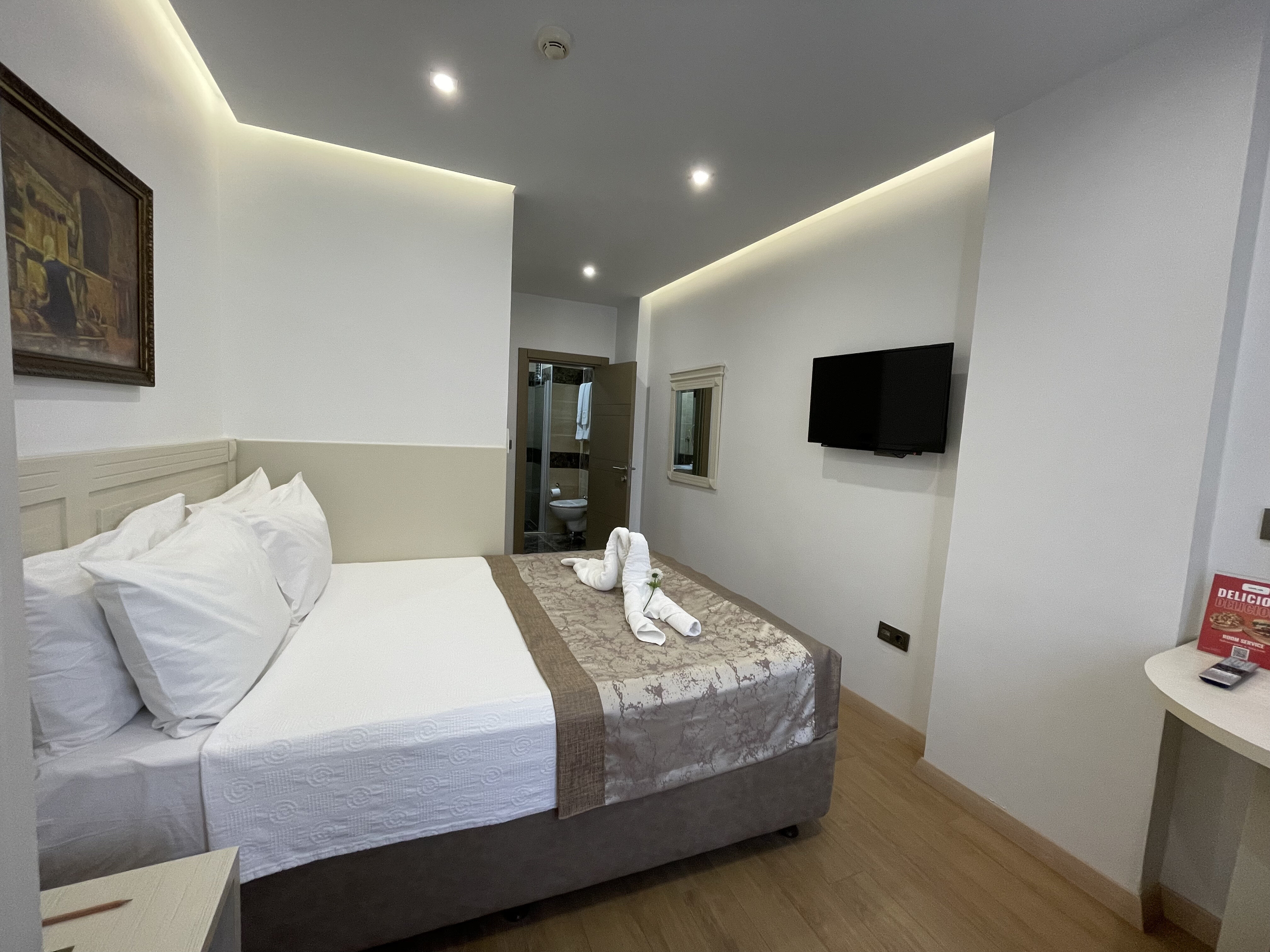 Otel Gül · 10