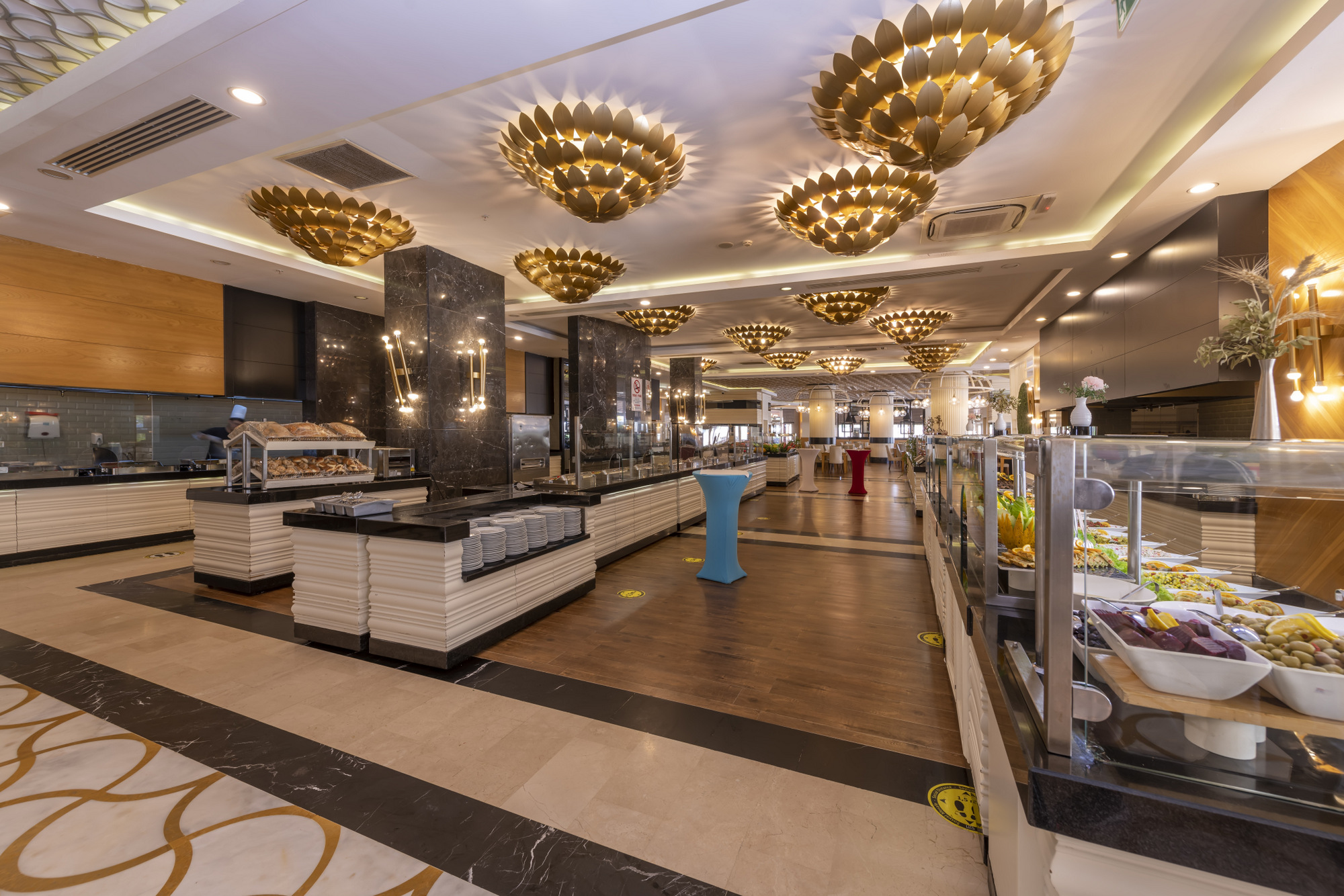 Lrs Port River Hotel & Spa