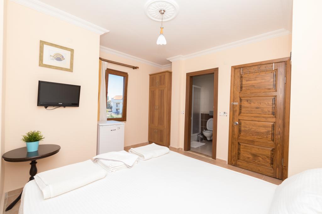 Deniz Apart Otel Palamutbükü