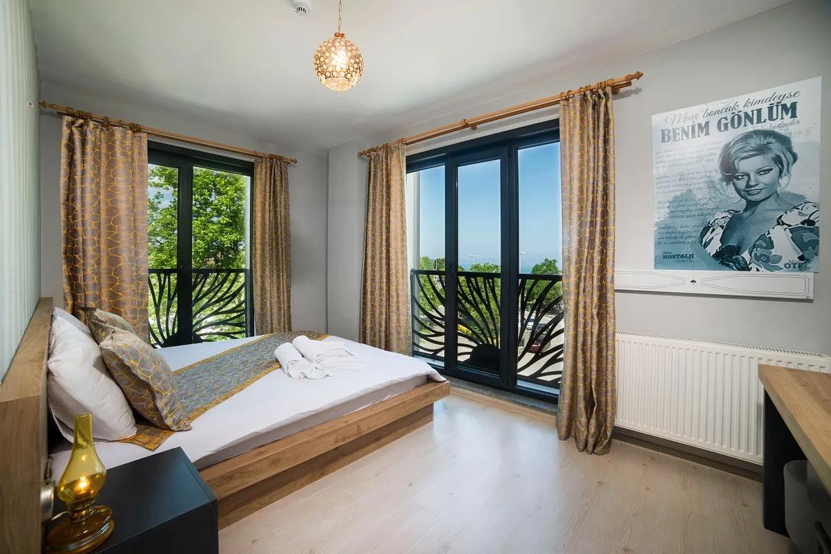 Standard Room (Balcony)