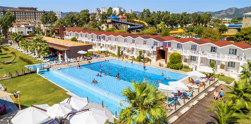 Risus Beach Resort Hotel