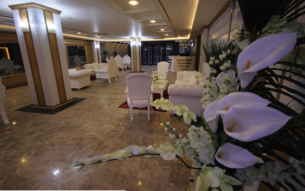 The Ancient Mesopotamia Hotel Batman