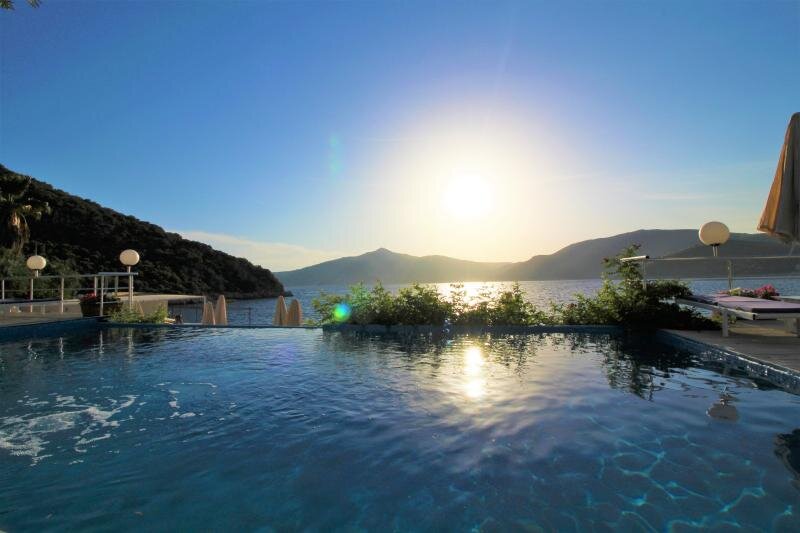 Green Beach Hotels