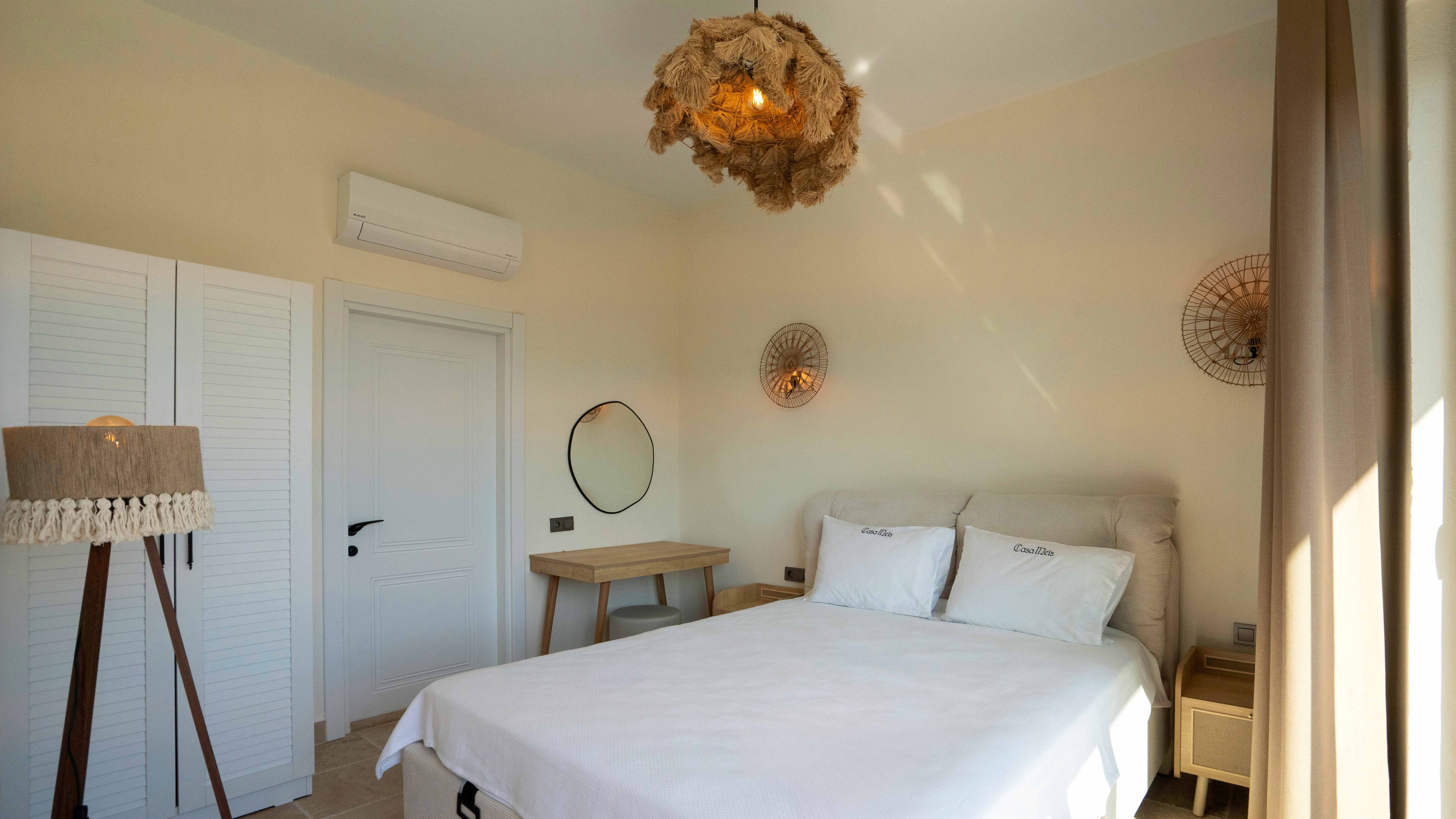 Havuzlu Villa 1