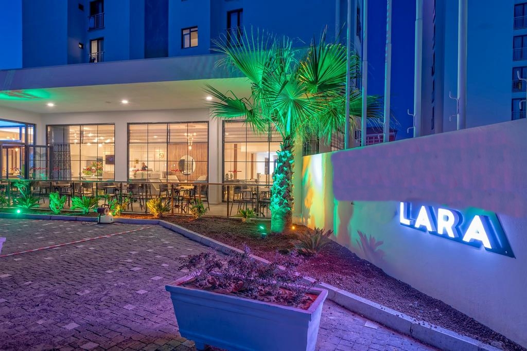 Lavia Hotel Lara