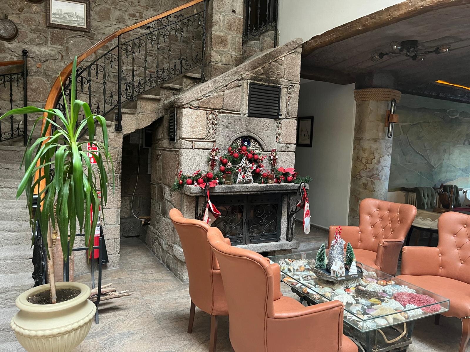 Assos Kervansaray Hotel Rezervasyon