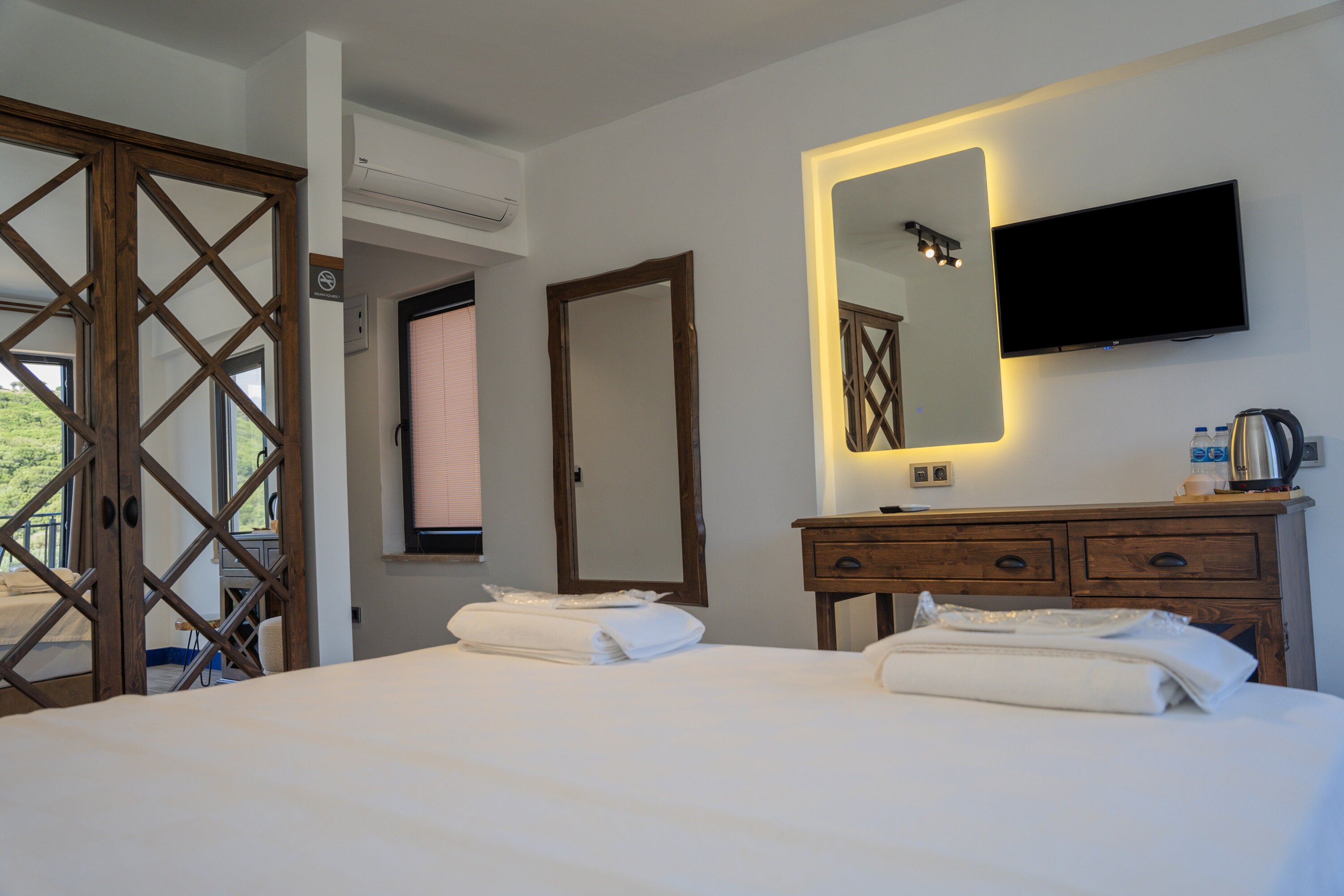 Aris Guest House · 10