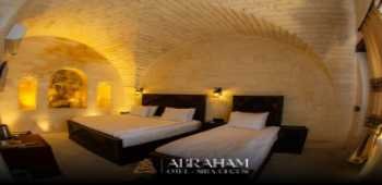 Abraham Otel · 42
