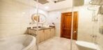 Balkonlu King Suite Görseli