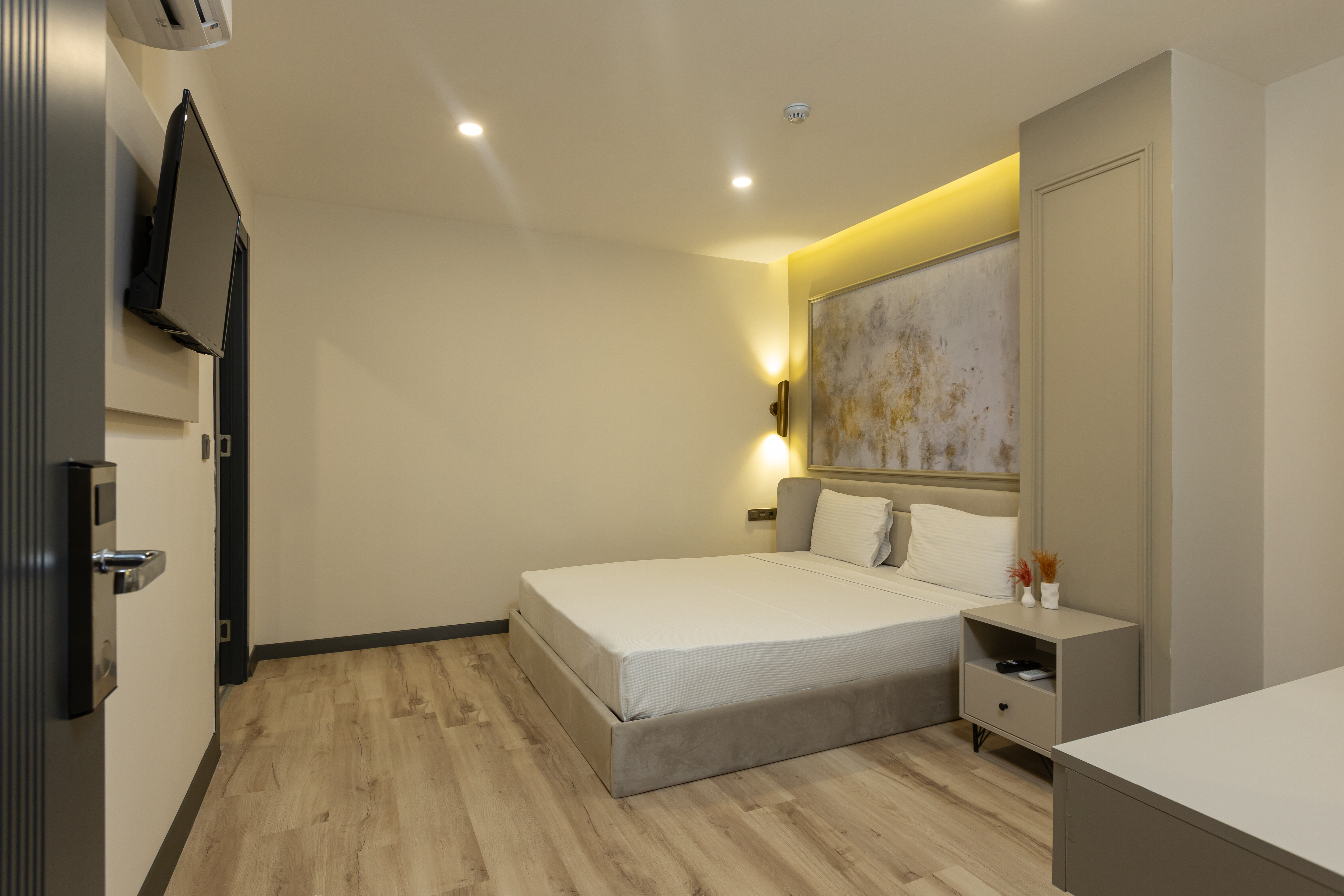 Fora Inn Lara galeri 10