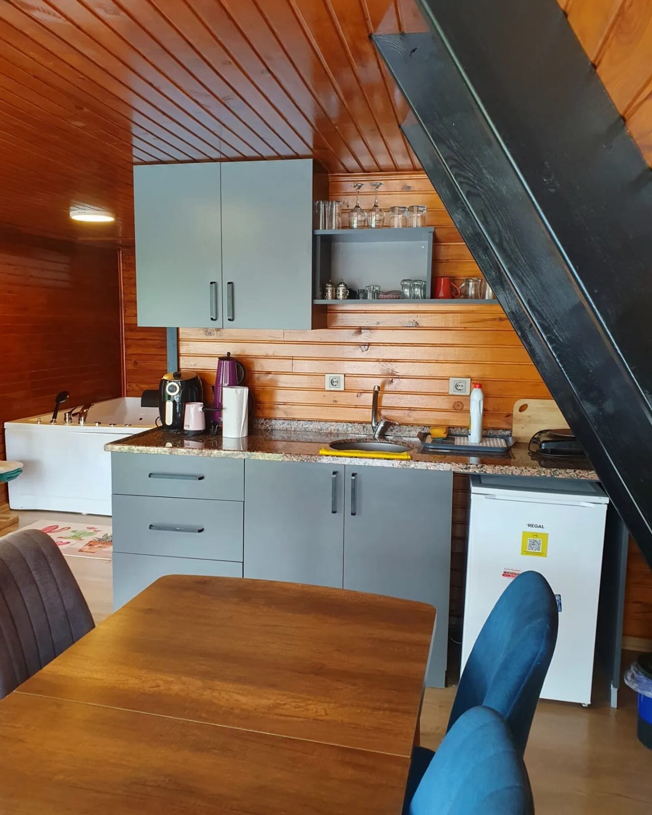 Baby Bungalov Isıtmalı Havuz ve Jakuzili