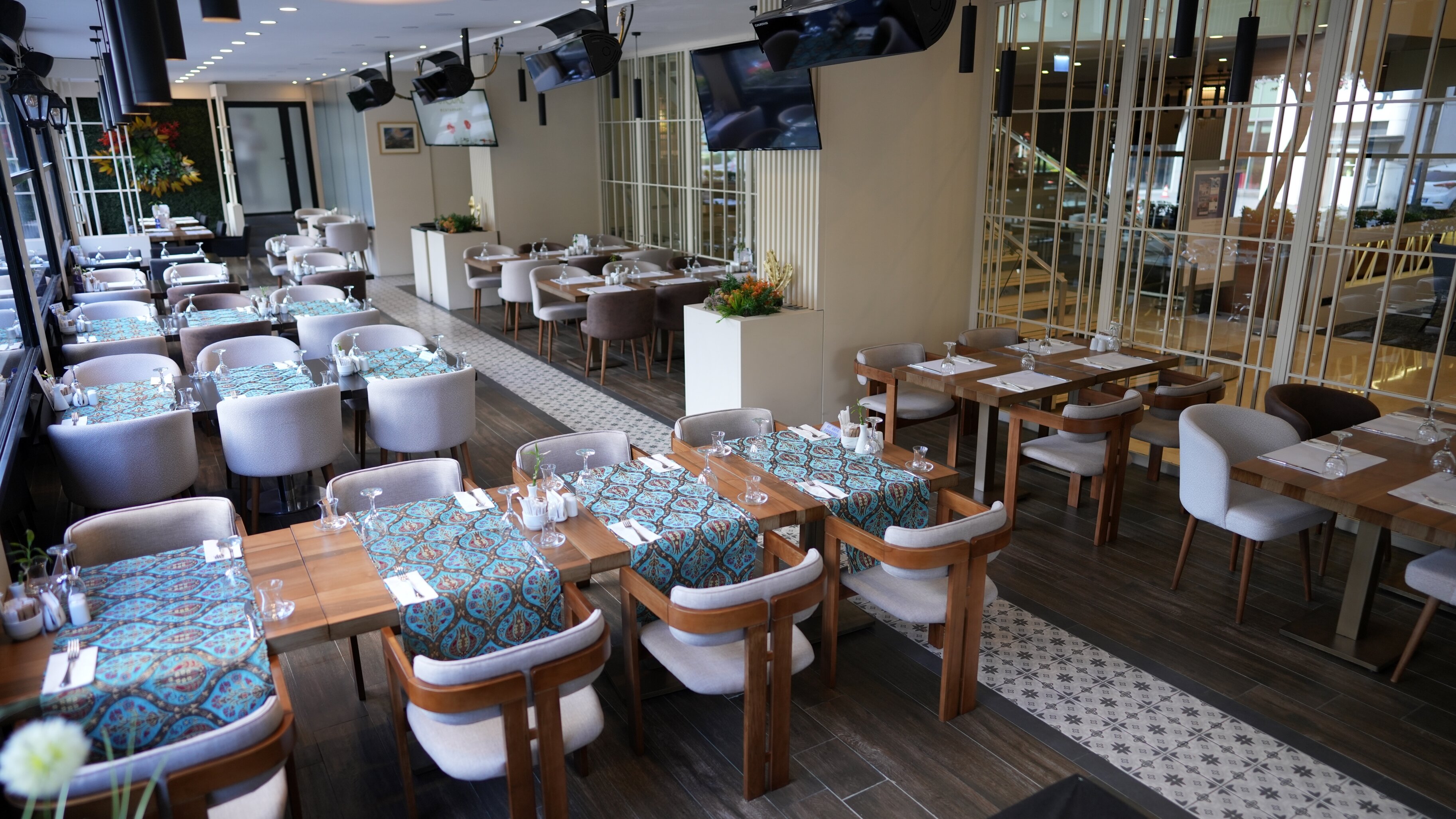 Dedeman İstanbul Hotel Rezervasyon