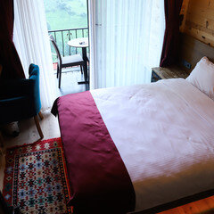 Yamaçda Otel · 24