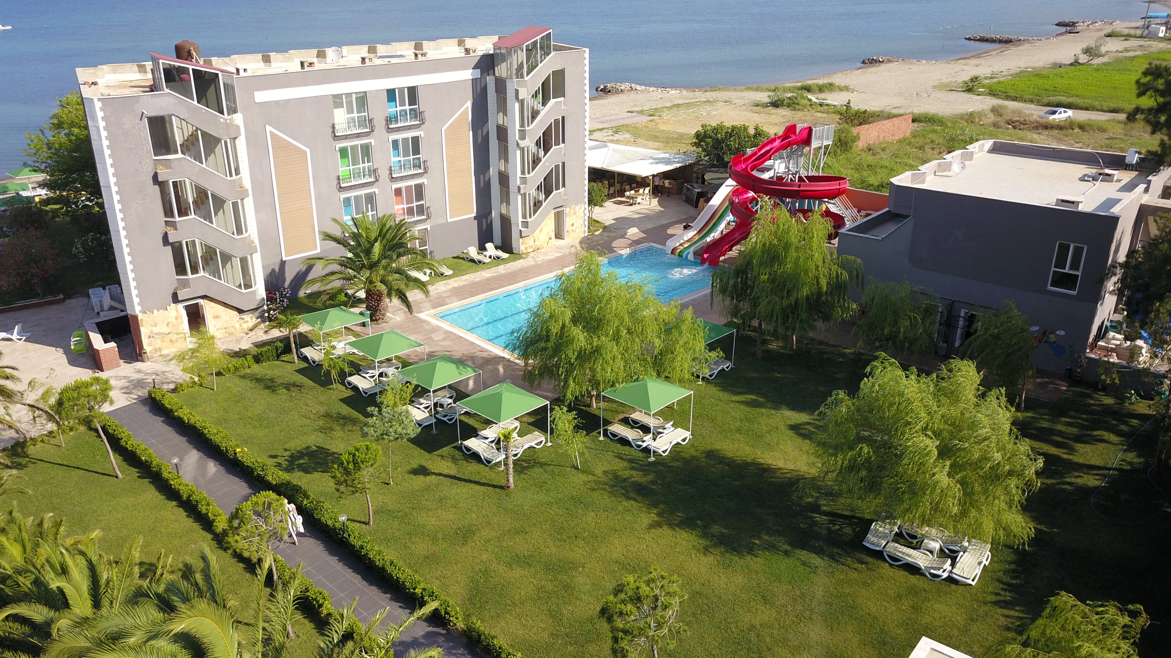 Aqua Nina Hotel · 48