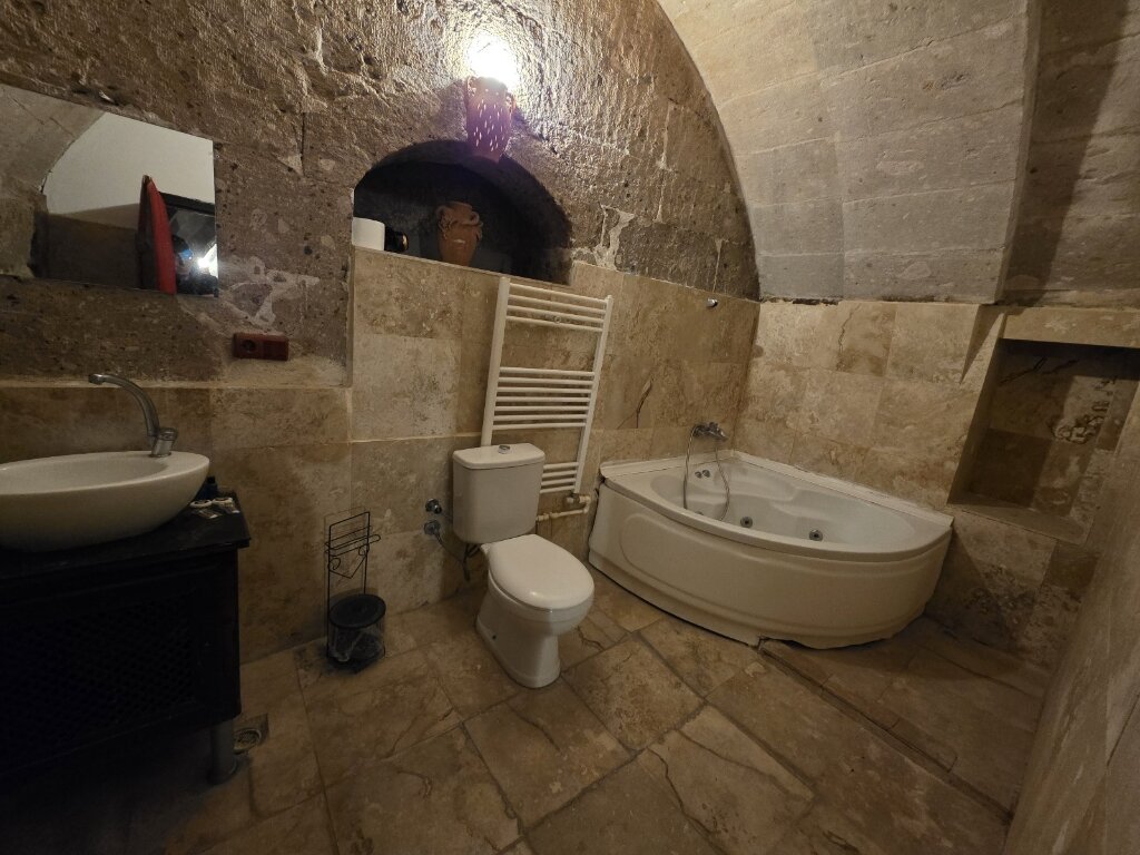 Kapadokya Ihlara Konakları and Caves · 390