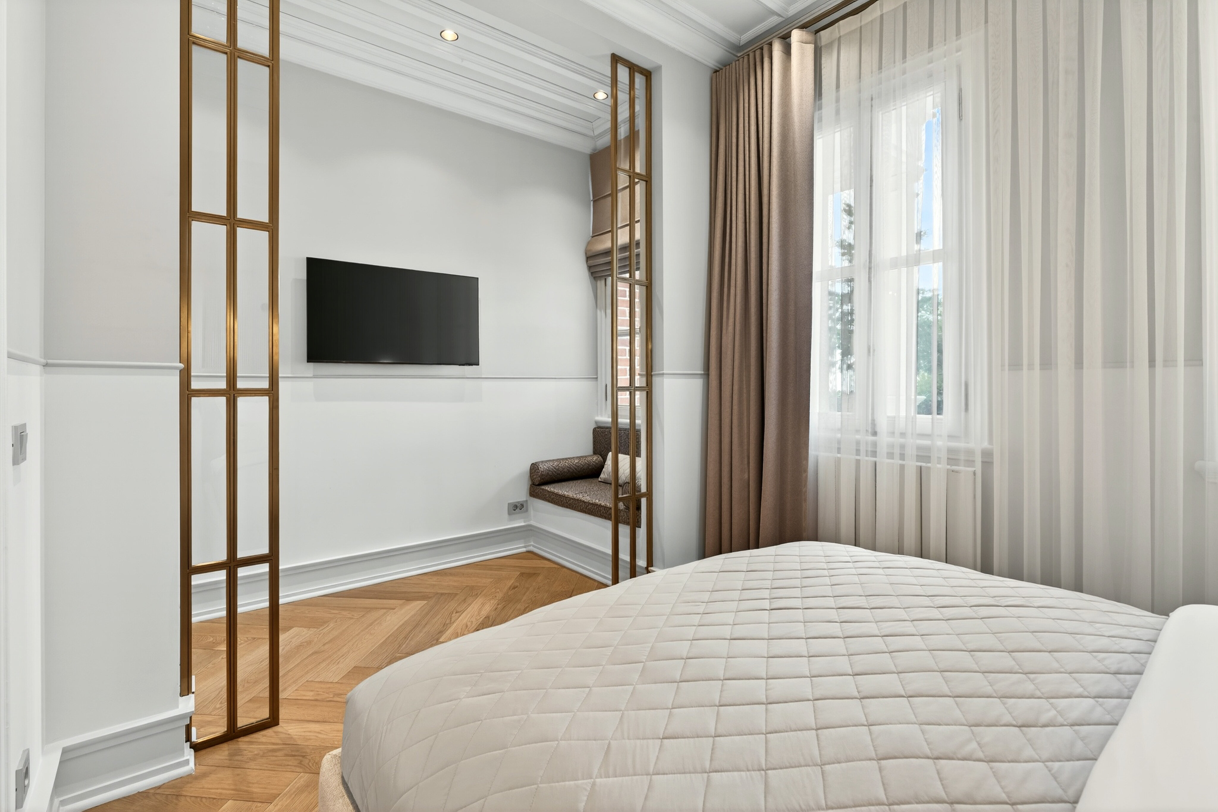 Superior Queen Room