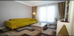Suit Oda Şehir Manzaralı Görseli