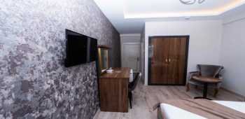 Grand Diamond Hotel · 35