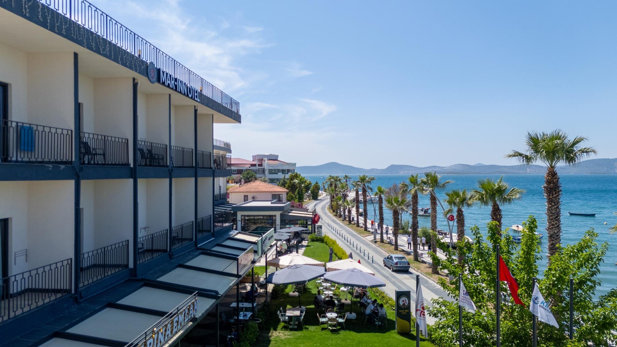 Roseira Mar-inn Luxury +16