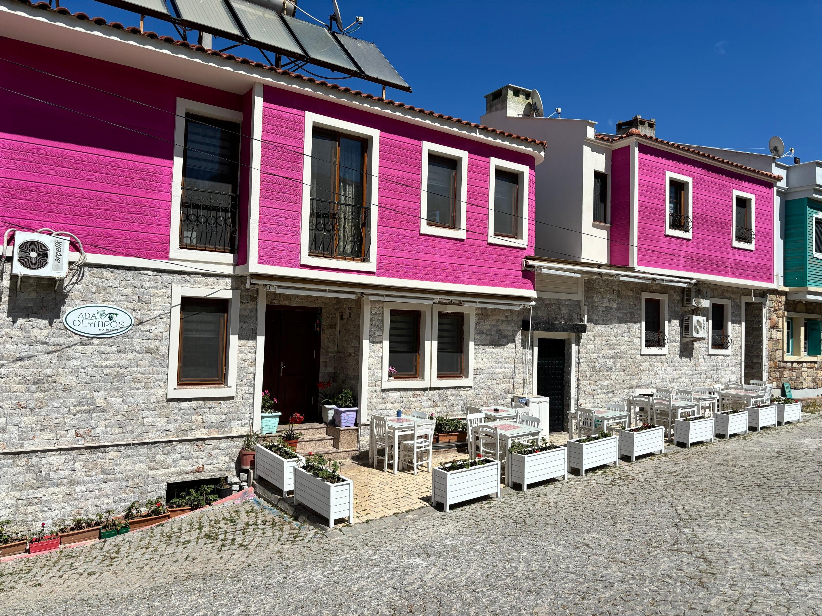 Ada Olympos Hotel