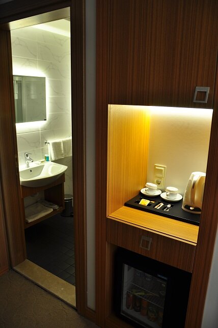 Ela Hotel