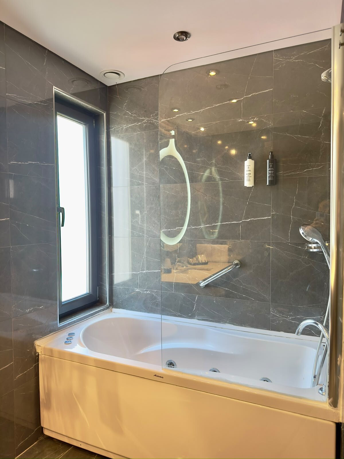 İstanbul Dora Hotel · 14