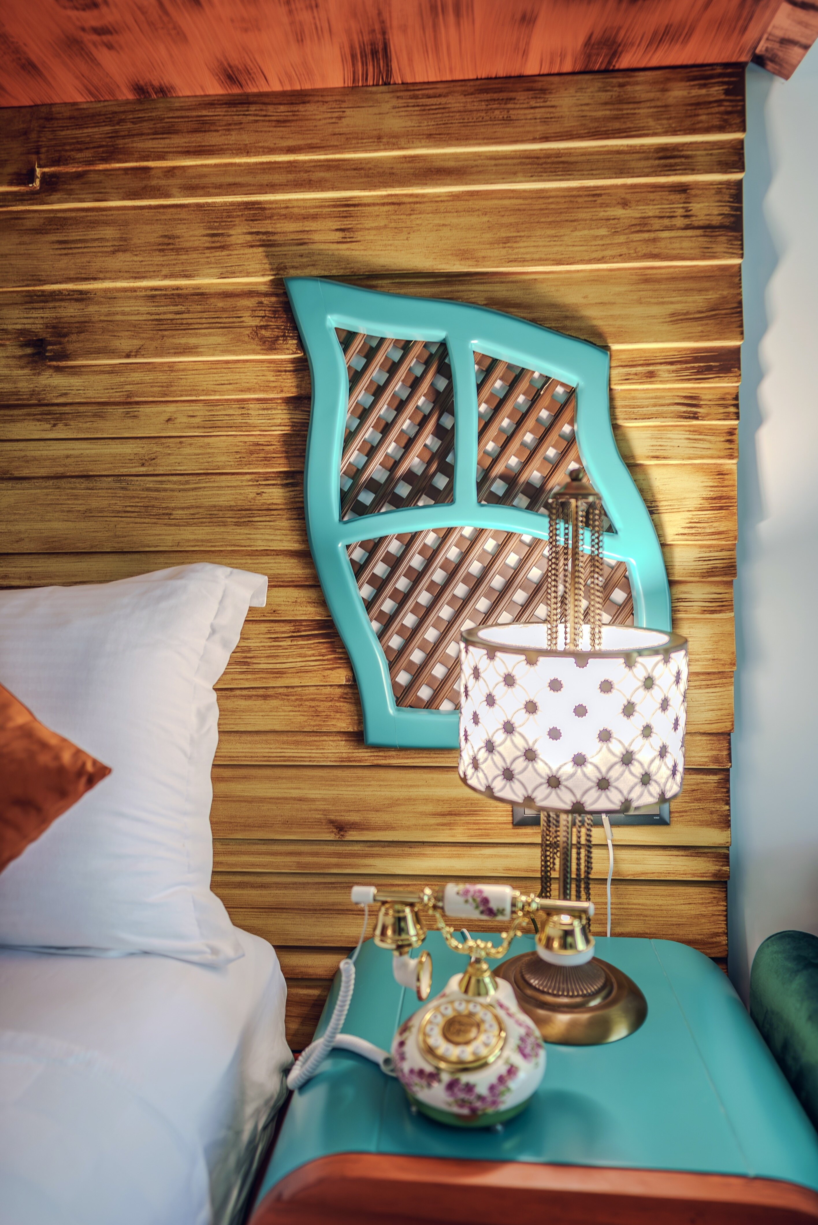 Tok Epik Hotel · 68