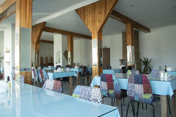Parlak Otel