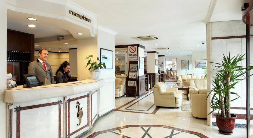 İzmir Palas Hotel