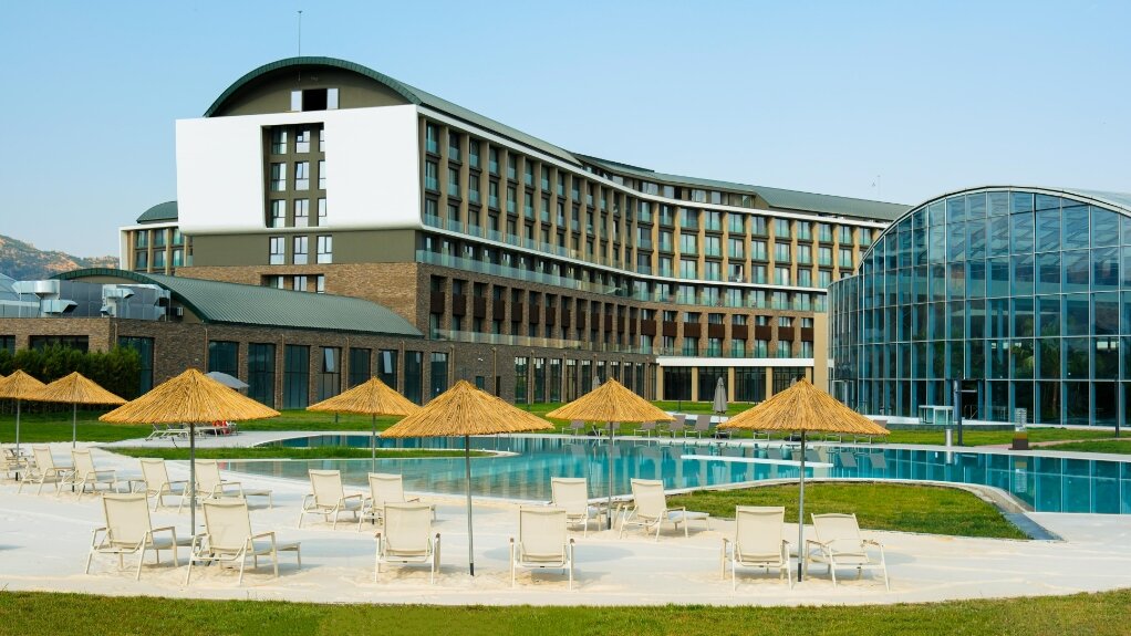 Sinnada Resort & Thermaland · 6