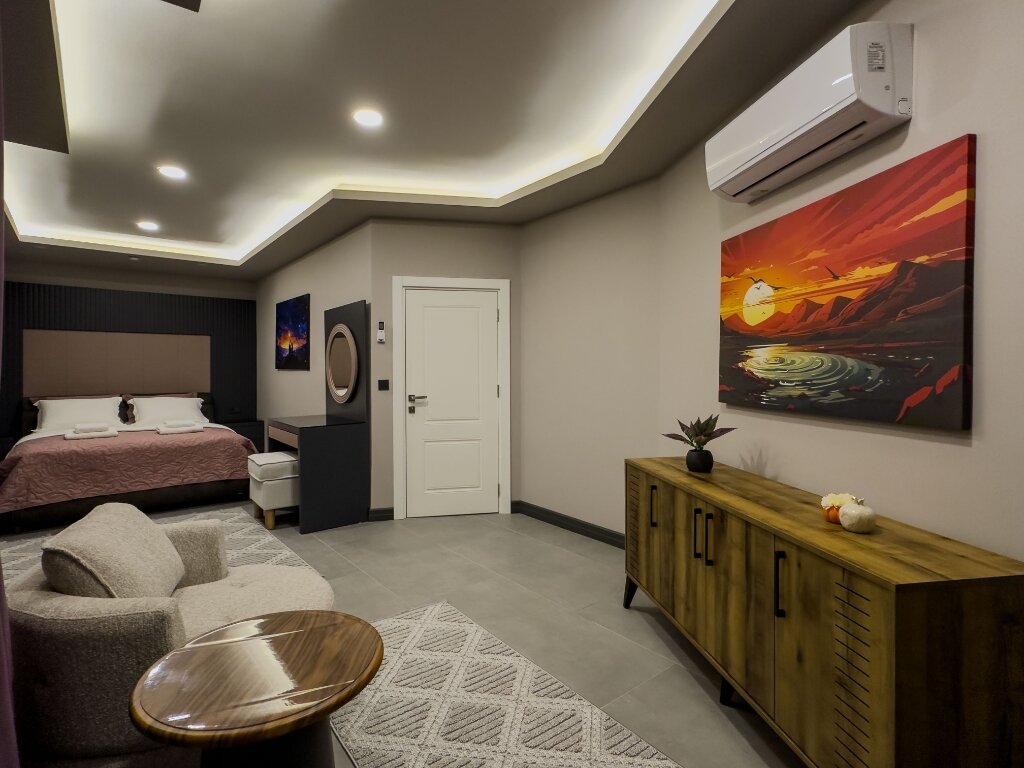 King Family Suite