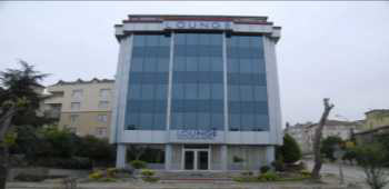 Lounge Boutique Hotel · 42