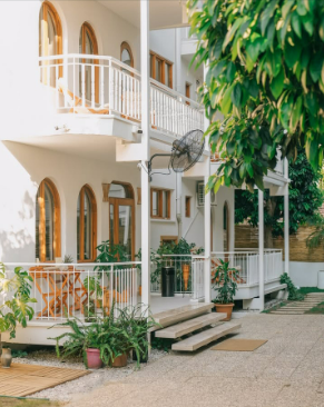 Nephos Beach Hotel