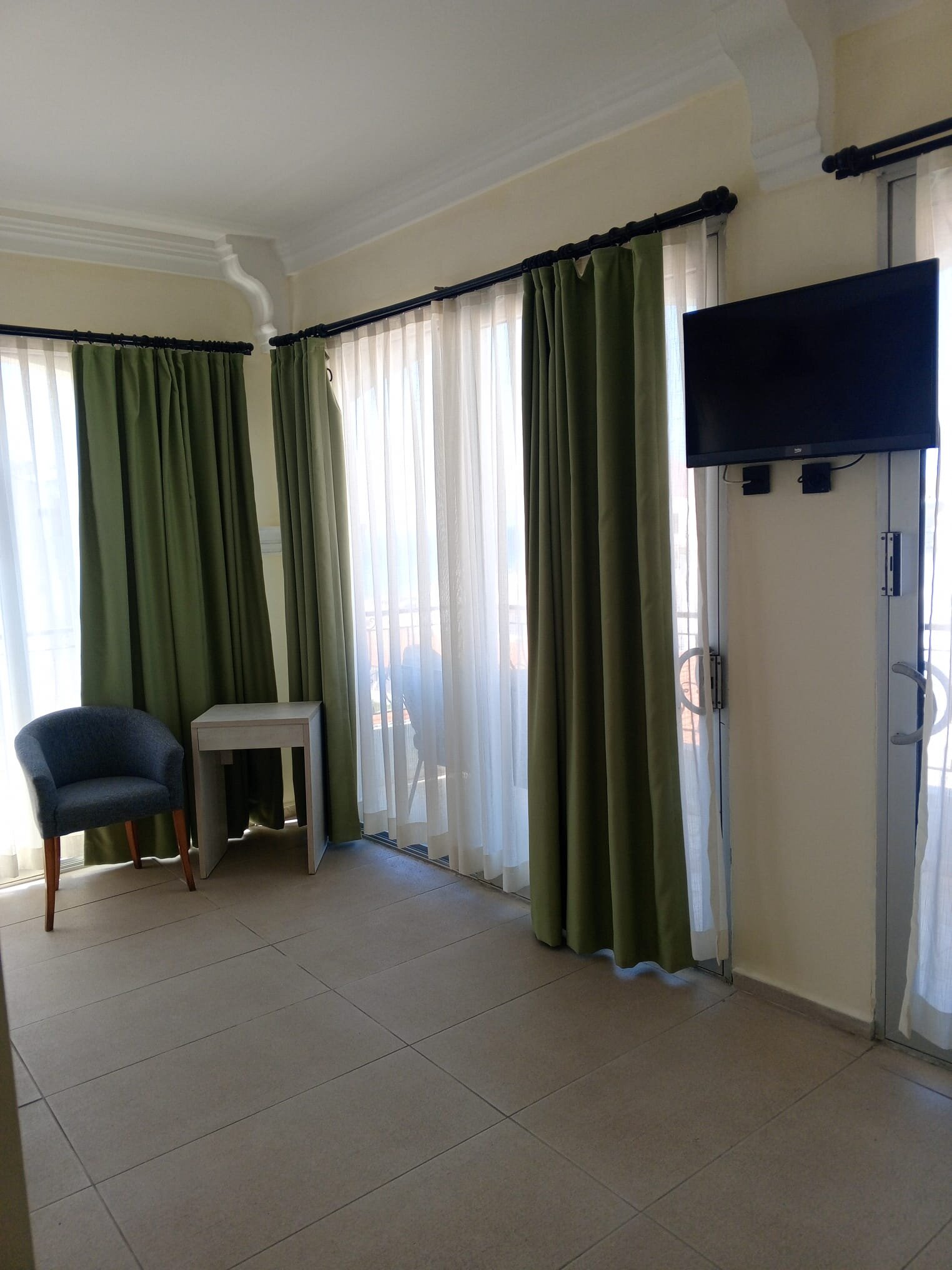 Deluxe Suit Deniz Manzaralı Oda