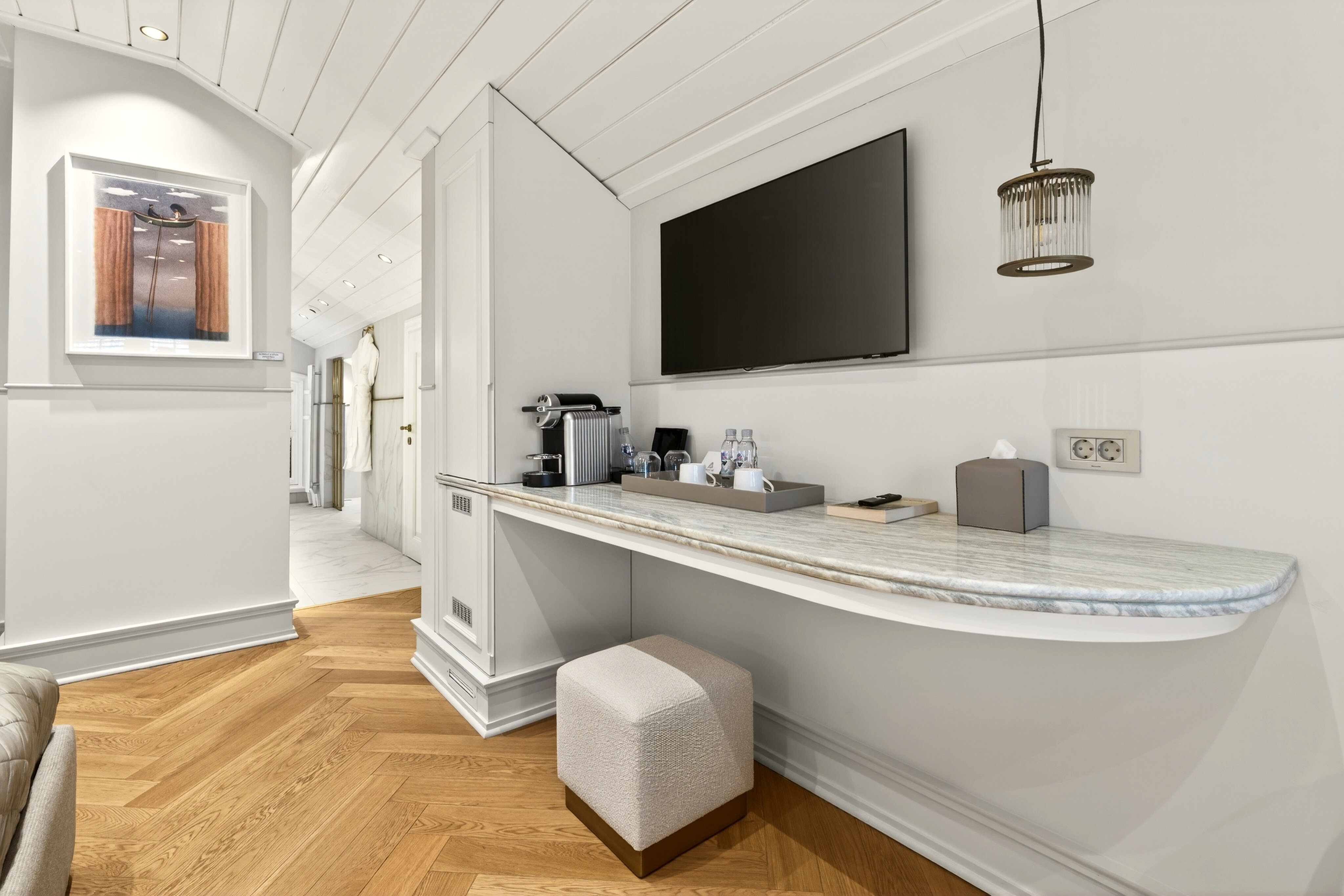 Executive Suites with Balcony